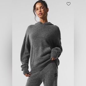 SOLD ALO Yoga Women’s “New Class” Wool Cashmere Hoodie (M) *BESTSELLER*